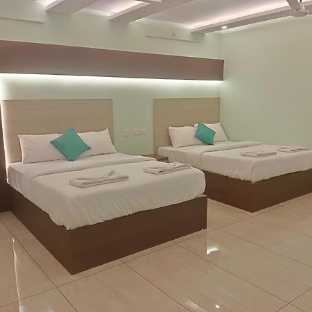 Malar Park Hotel Tiruvannámalaj Kültér fotó