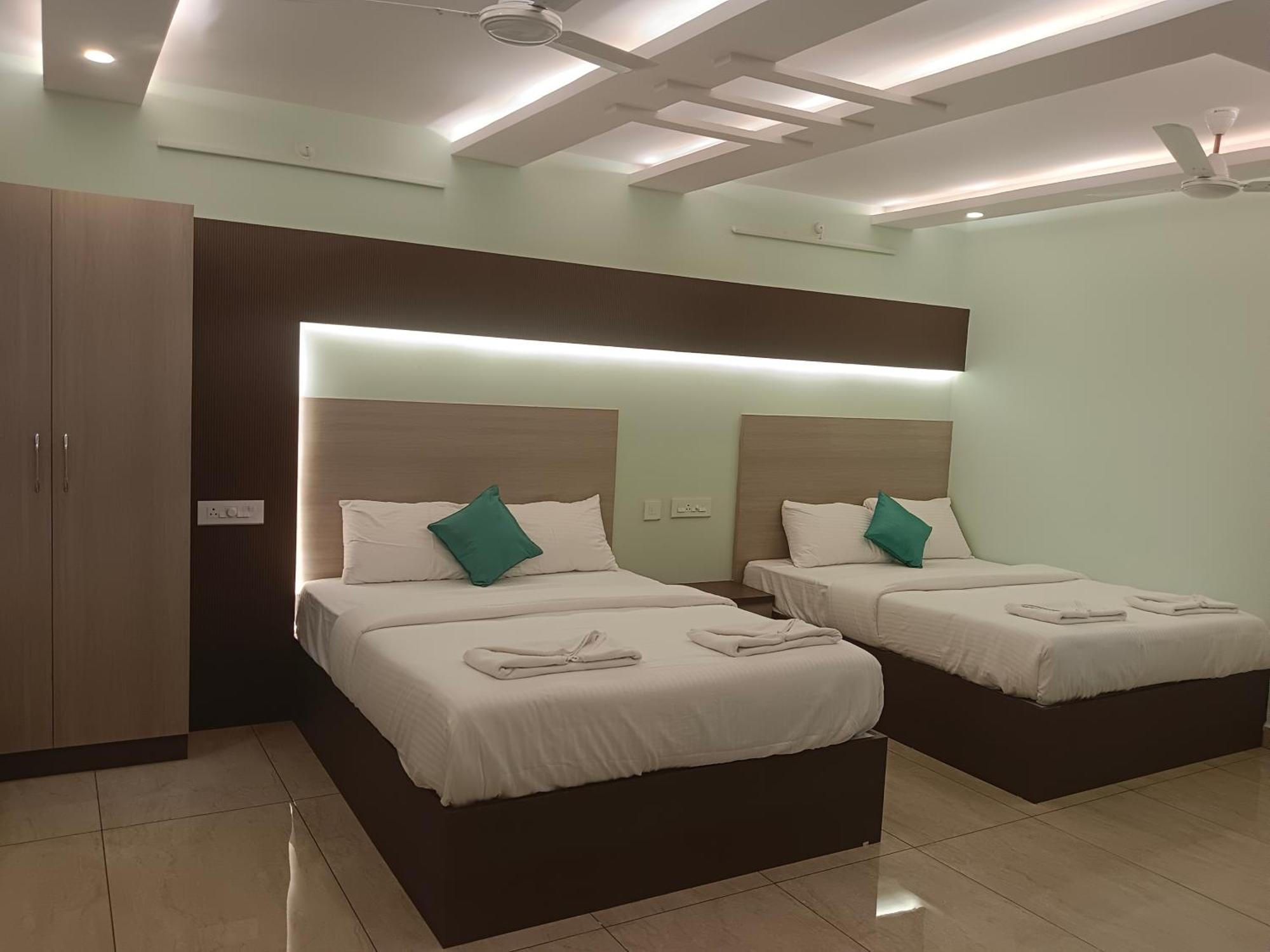 Malar Park Hotel Tiruvannámalaj Kültér fotó